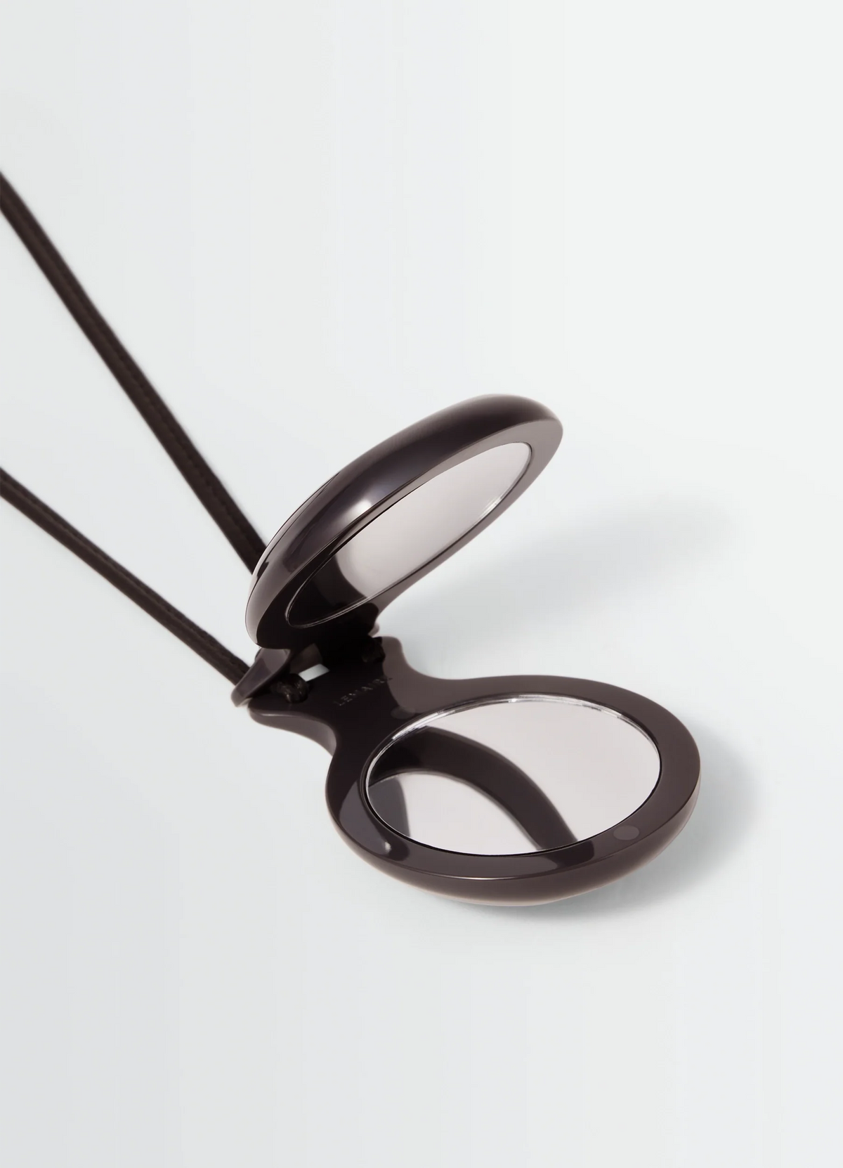 CASTANET MIRROR