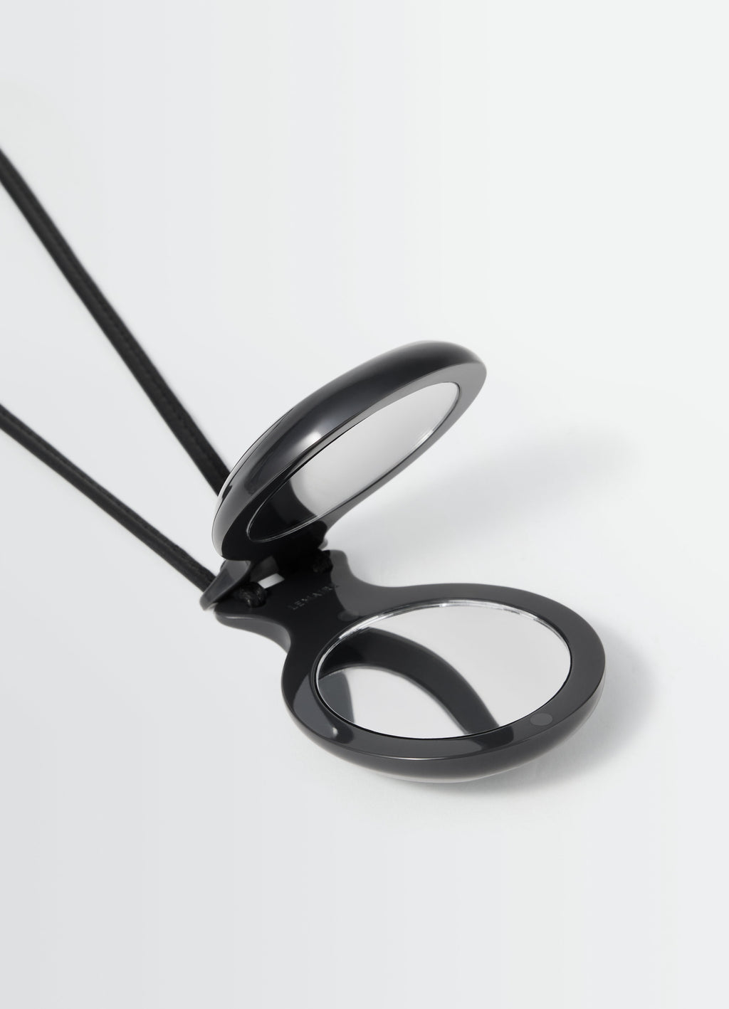 CASTANET MIRROR