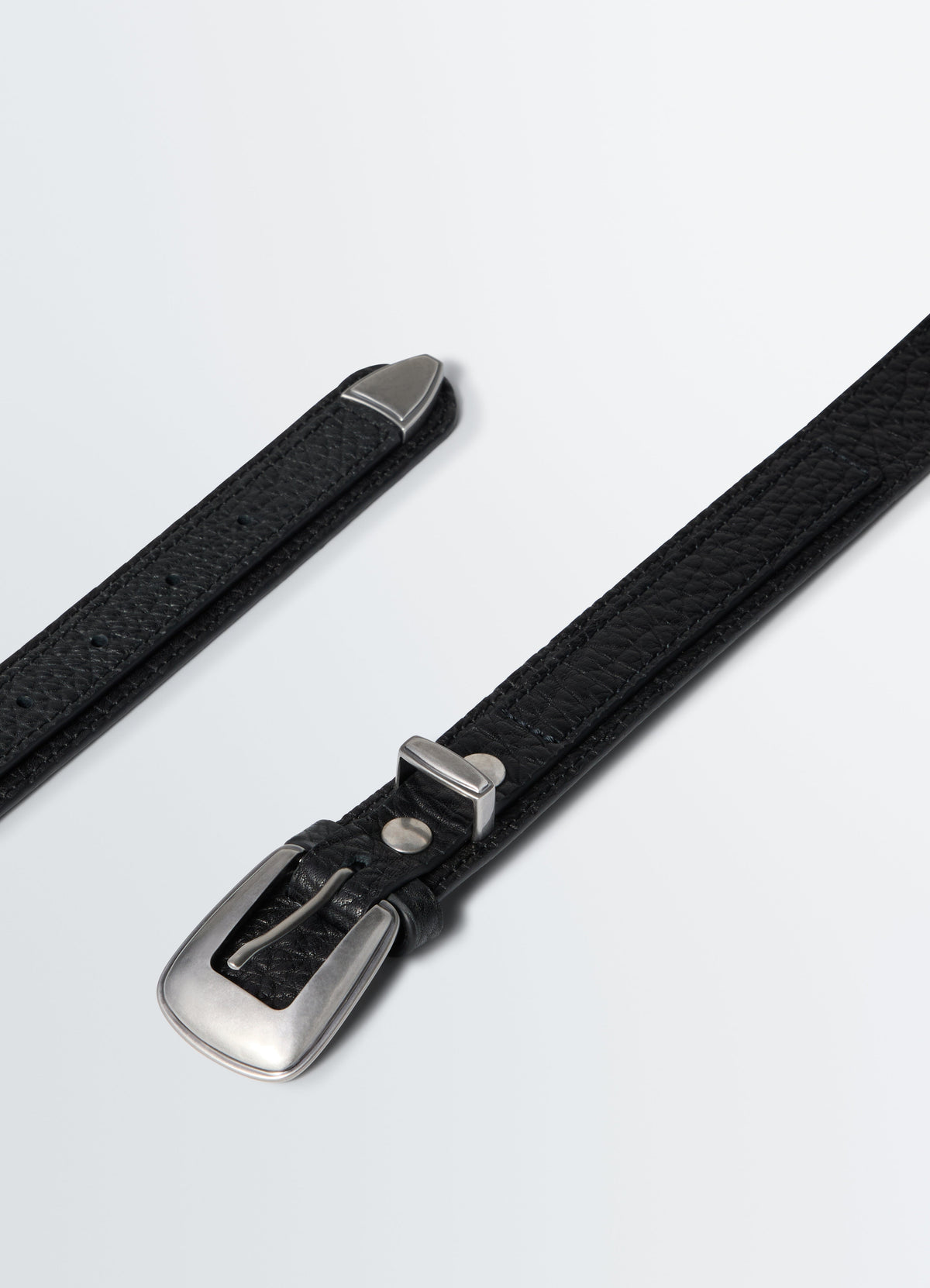 CEINTURE WESTERN MINIMALISTE EN CUIR DE VACHETTE GRAINÉ
