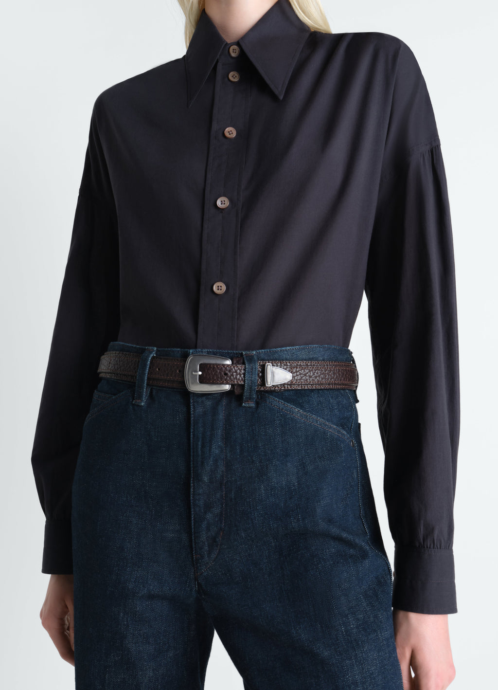 MINIMAL WESTERN BELT IN GRAINED COW LEAHER