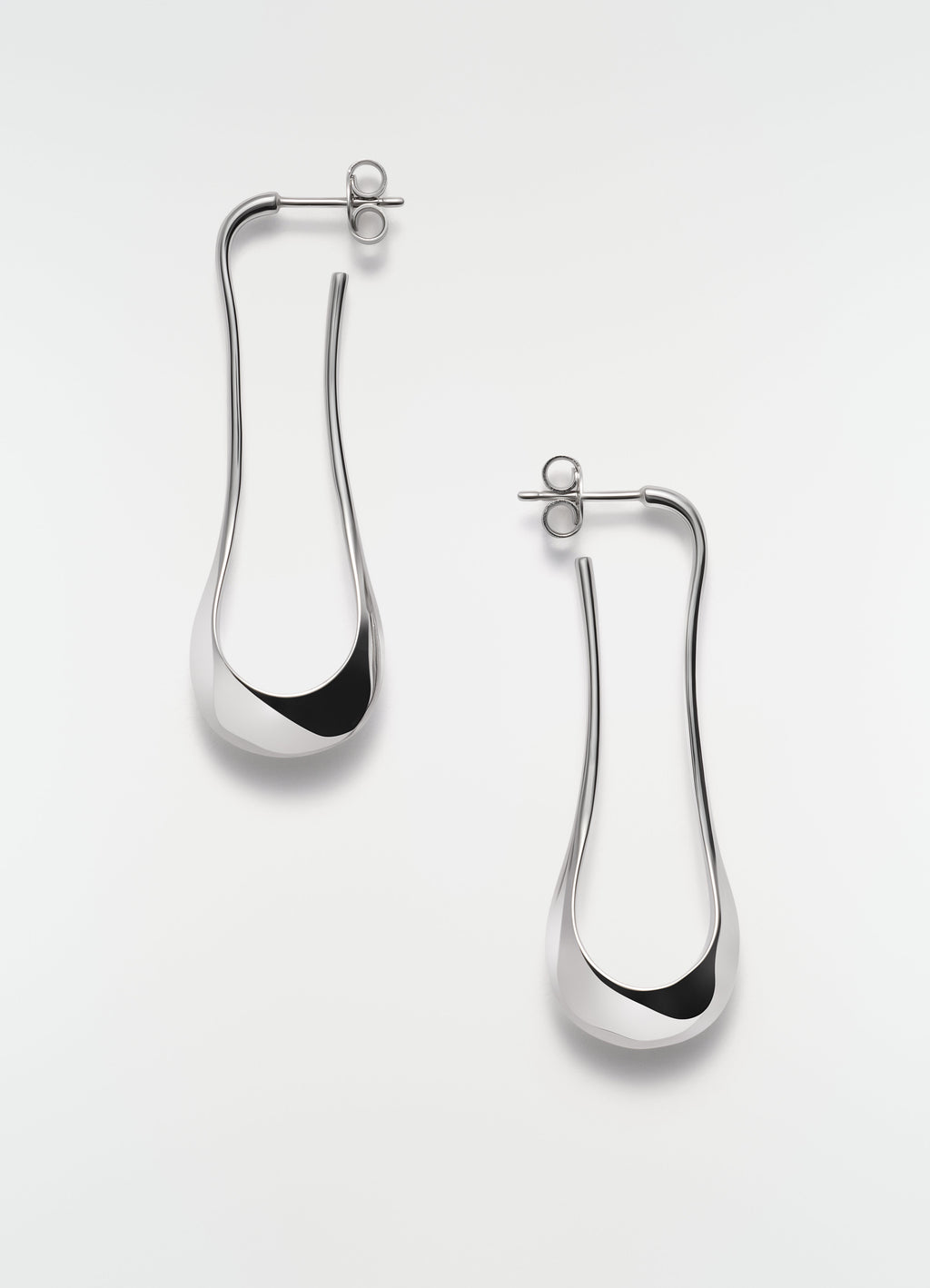 PETITES BOUCLES D'OREILLES PENDANTES EN ARGENT RHODIÉ