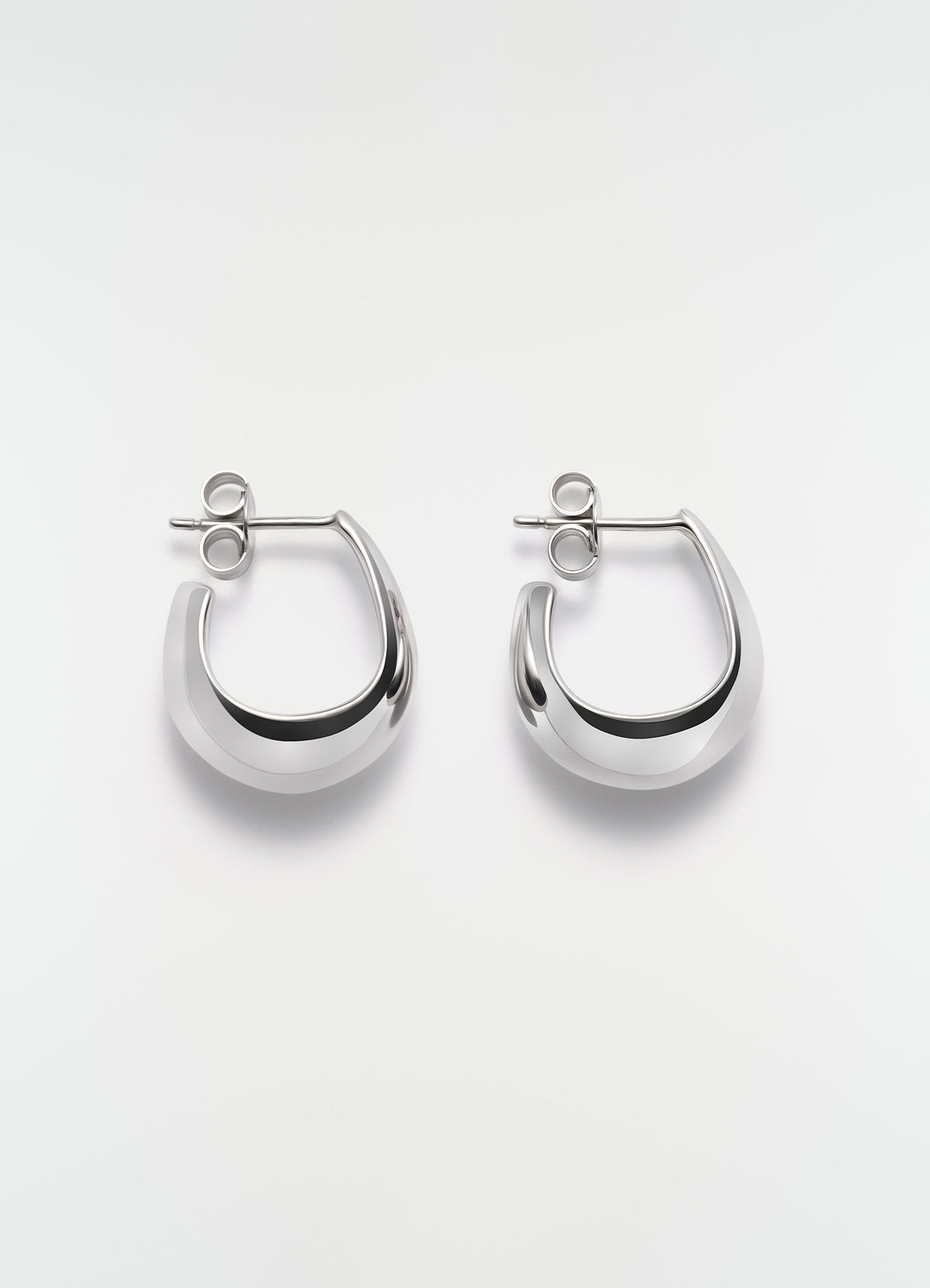 CURVED MINI DROP IN RHODIUM SILVER