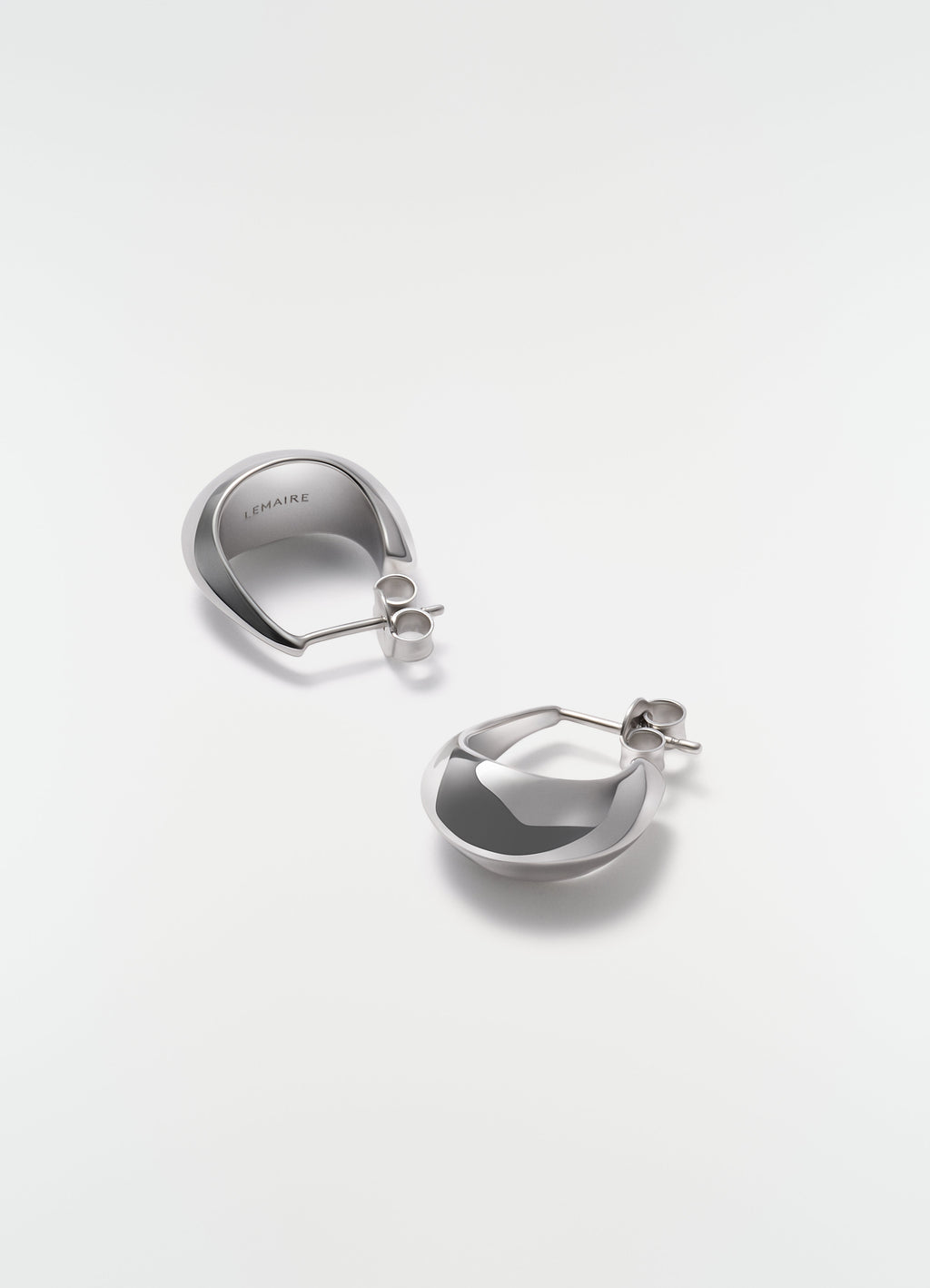 CURVED MINI DROP IN RHODIUM SILVER