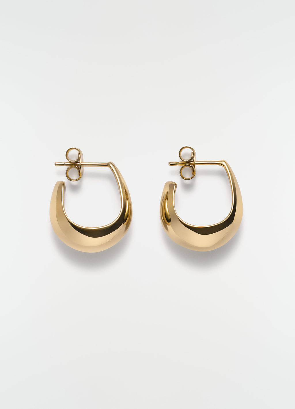 CURVED MINI DROP EARRINGS IN GOLD-PLATED STERLING SILVER