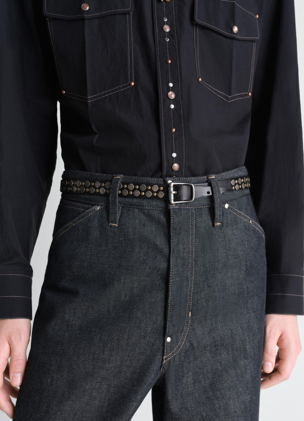 RIO STUDS BELT 20 MM IN VEGETABLE LEATHER