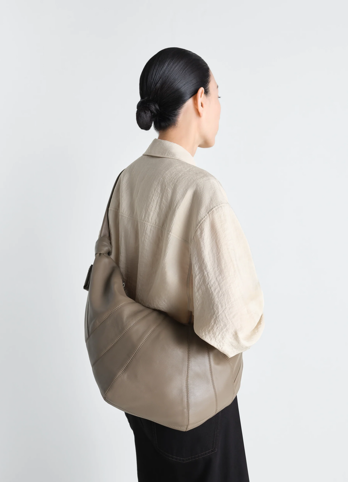 LARGE CROISSANT BAG IN SOFT NAPPA LEATHER