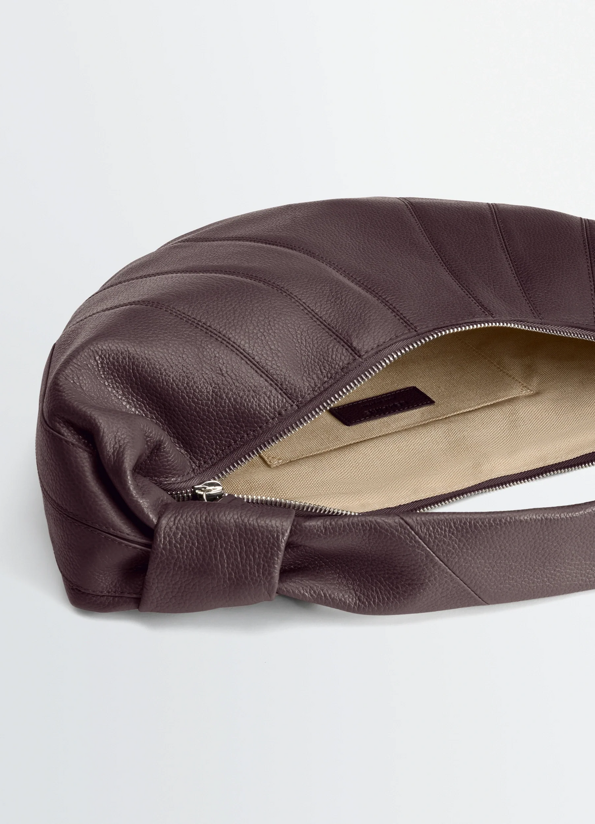 SAC CROISSANT FORTUNE EN CUIR GRAINÉ SOUPLE