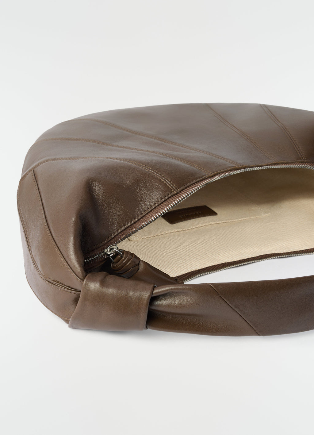 SAC CROISSANT FORTUNE EN CUIR NAPPA SOUPLE