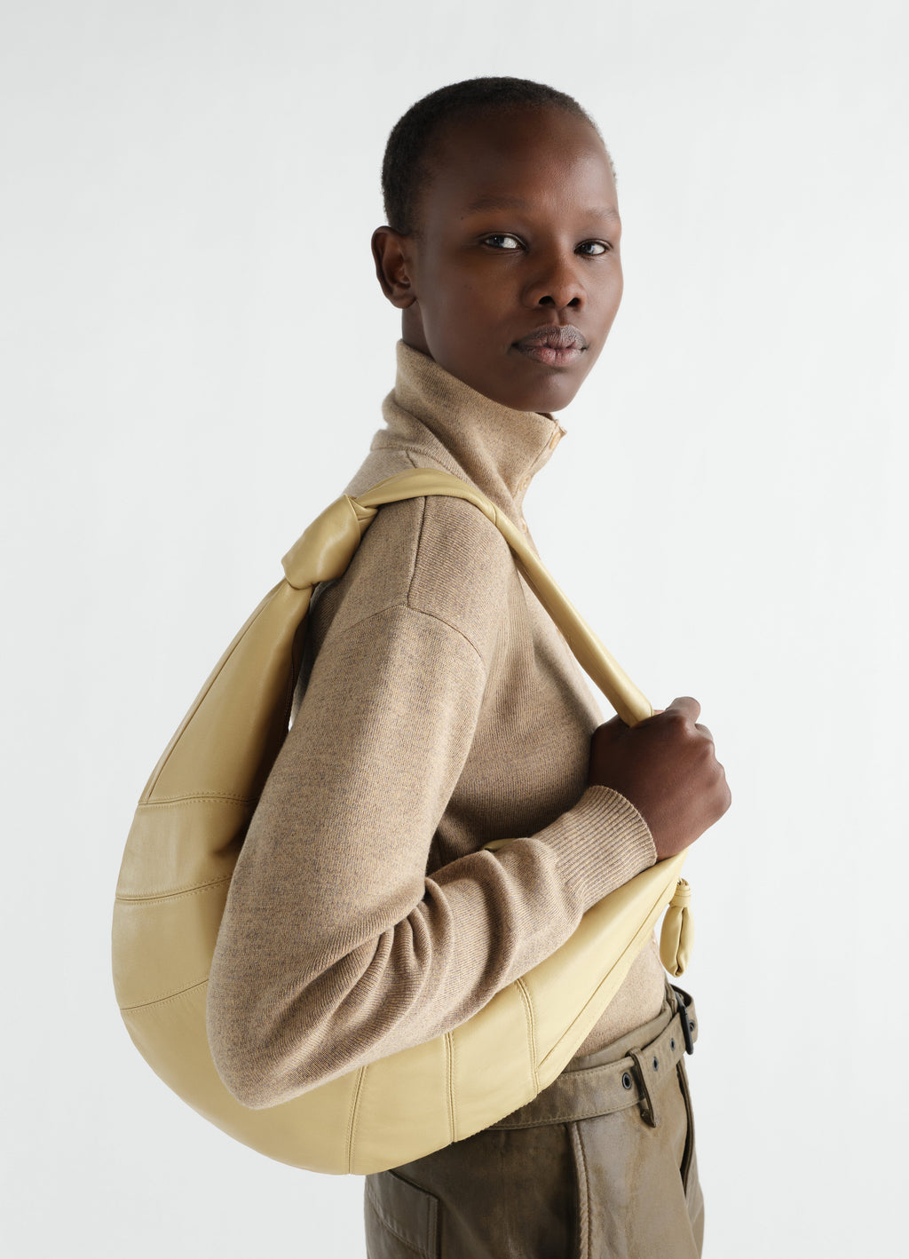 SAC CROISSANT FORTUNE EN CUIR NAPA SOUPLE