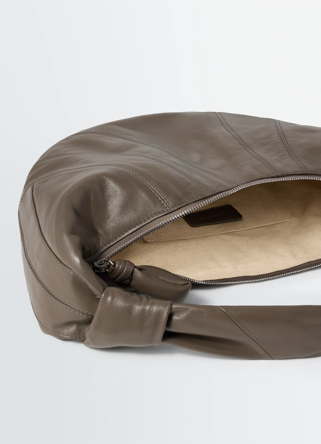 SAC CROISSANT FORTUNE EN CUIR NAPA SOUPLE