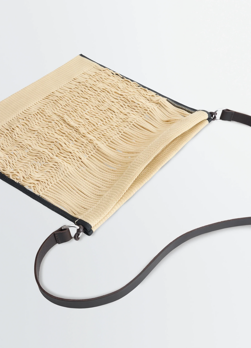 GRAND SAC SHOPPING FILT EN FILET DE NYLON À PORTER CROISÉ