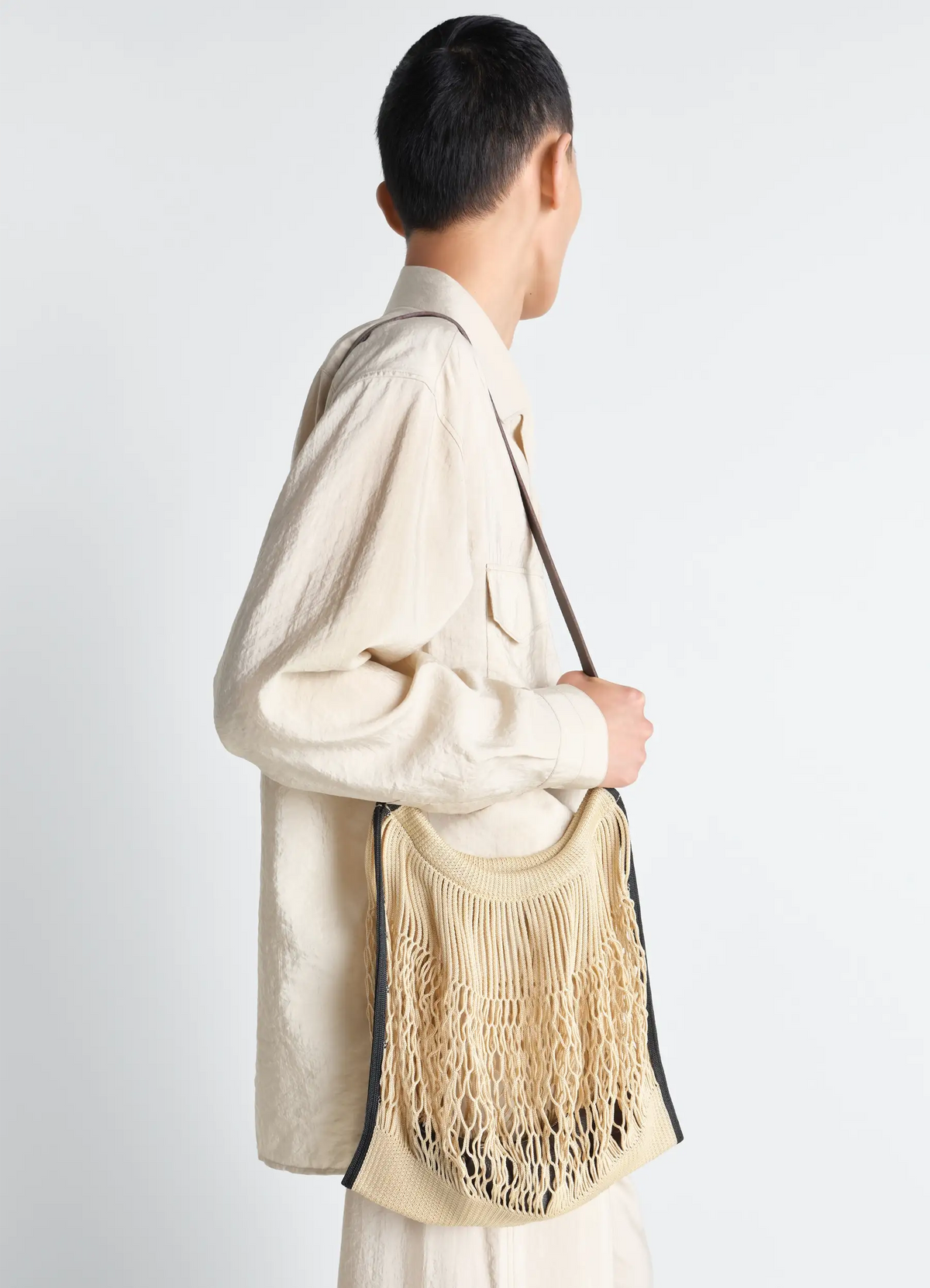 GRAND SAC SHOPPING FILT EN FILET DE NYLON À PORTER CROISÉ