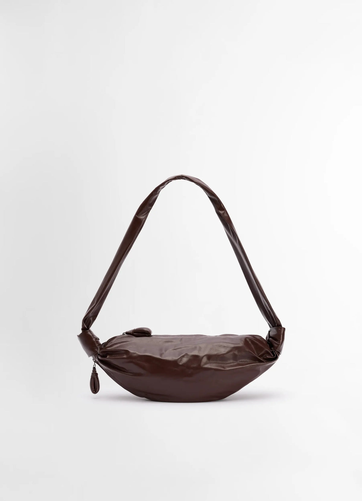 PETIT SAC CROISSANT SOUPLE EN CUIR PAPIER