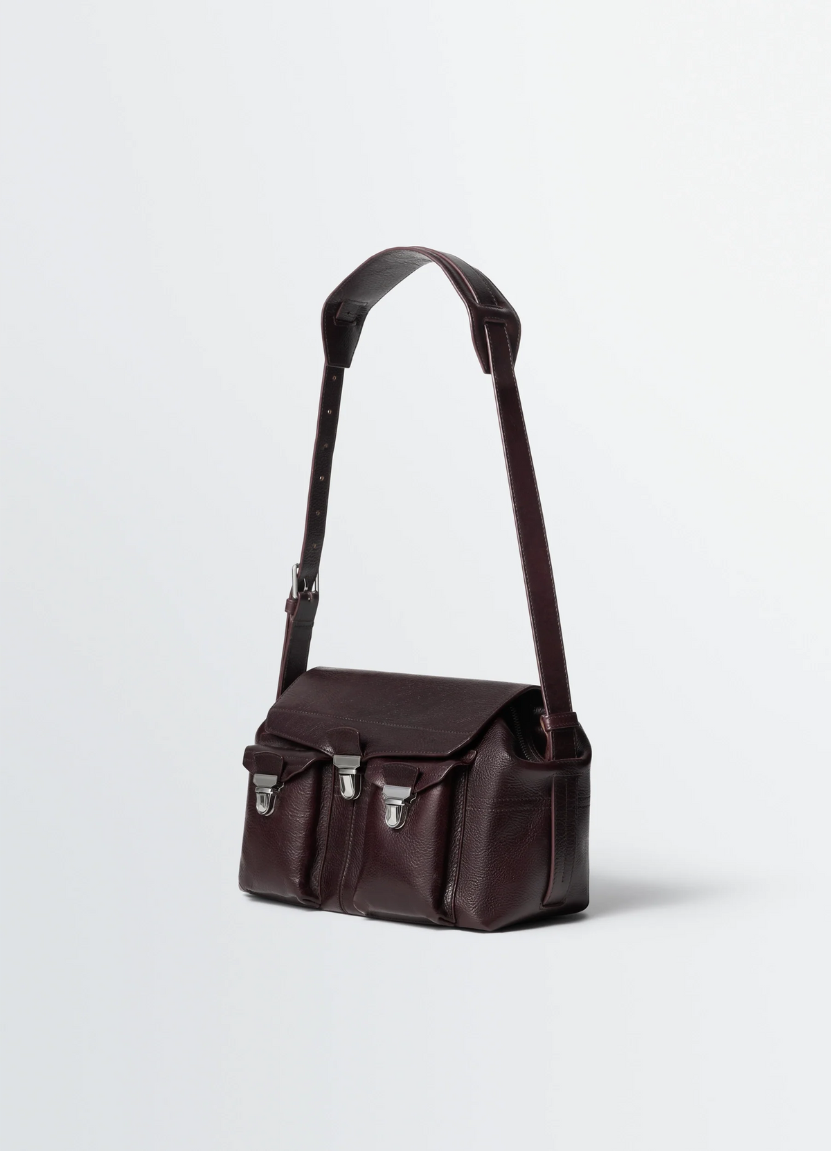 SAC DE VOYAGE MOYEN EN CUIR VÉGÉTAL BRILLANT