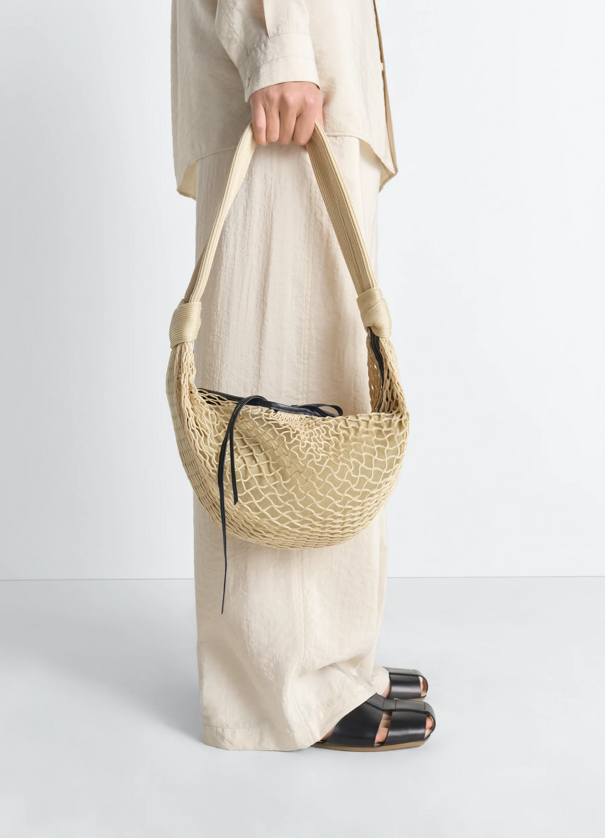 FORTUNE CROISSANT FILT BAG IN POLYESTER NET