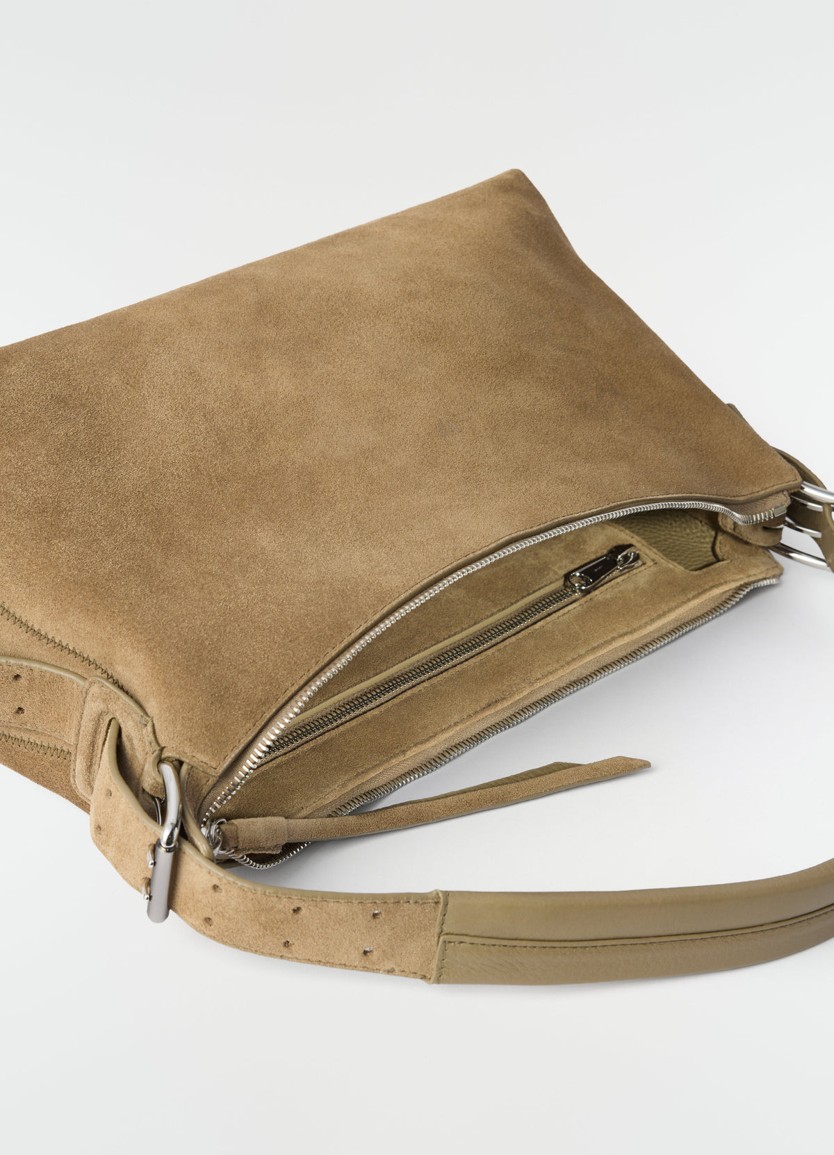 SAC BAGUETTE CEINTURÉ EN CUIR SUÈDE