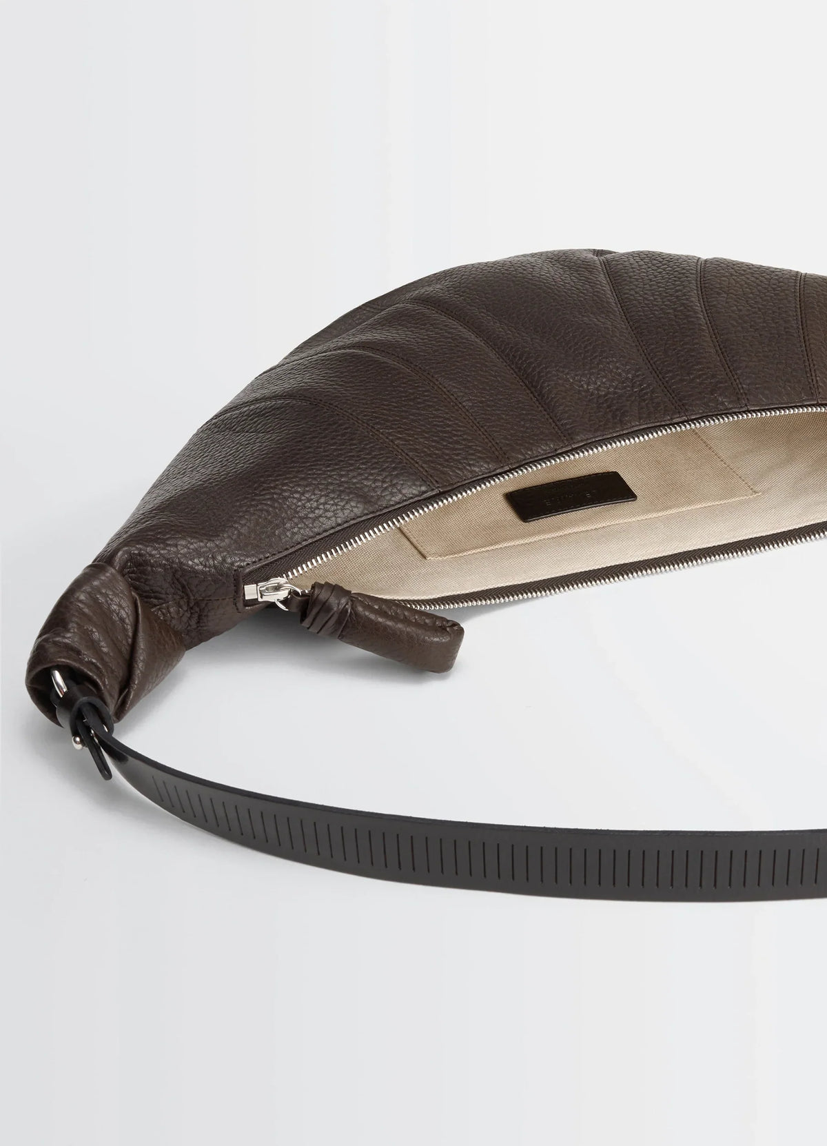 RAIL BELT MEDIUM CROISSANT BAG IN GRAINED COW LEAHER