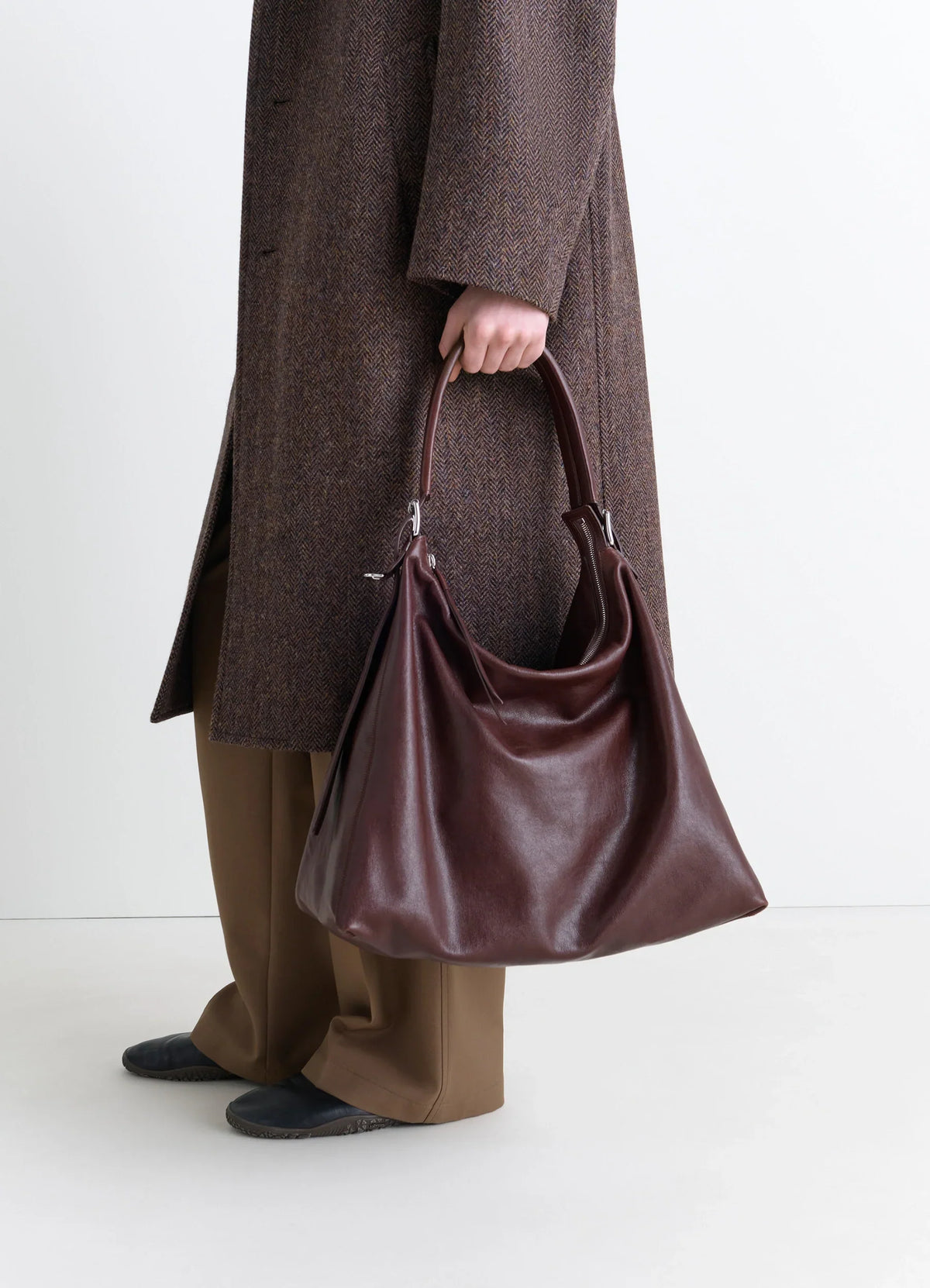 BELTED HOBO BAG IN PAPER LUX LEATHER