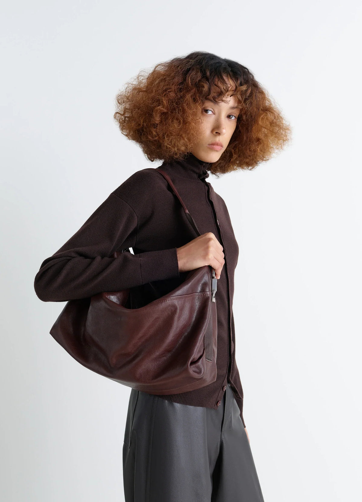 BERLINGOT HOBO BAG IN PAPER LUX LEATHER