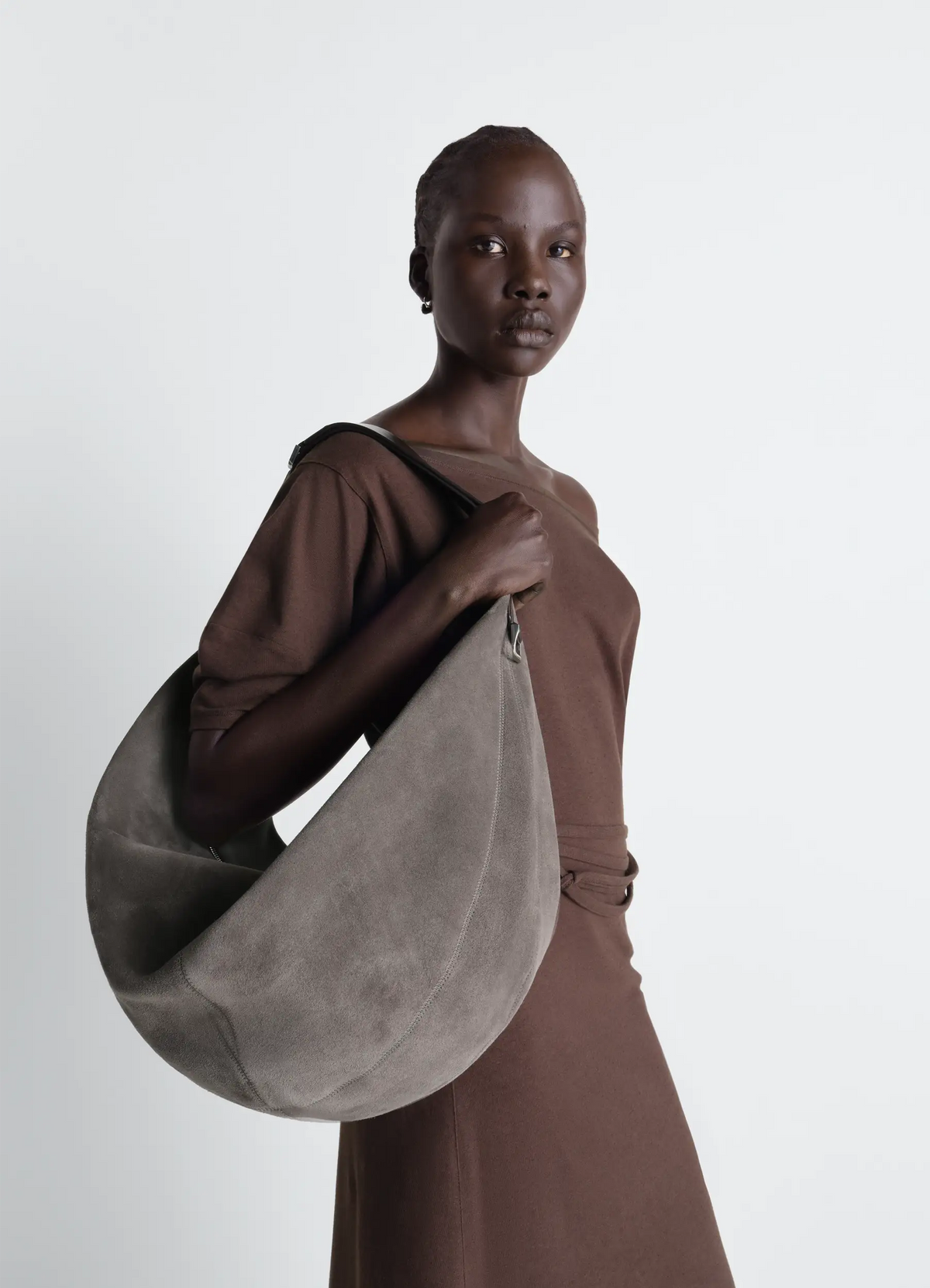 LARGE QUIVER CLIP BAG IN SUEDE LEATHER