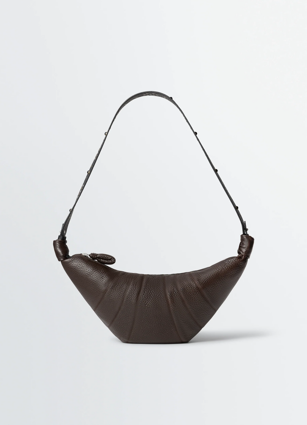 SAC CROISSANT MOYEN WESTERN STUDS EN CUIR DE VACHETTE GRAINÉ
