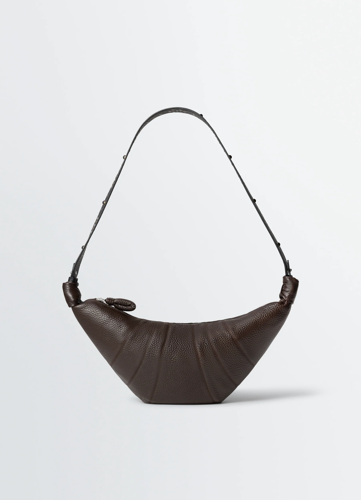SAC CROISSANT MOYEN WESTERN STUDS EN CUIR DE VACHETTE GRAINÉ