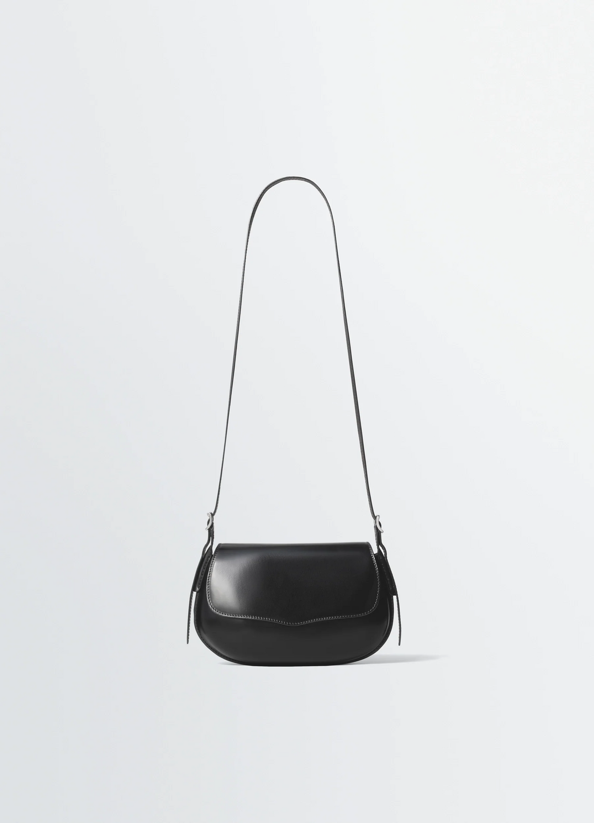 SAC BANANE EN CUIR DE VACHETTE PATINÉ