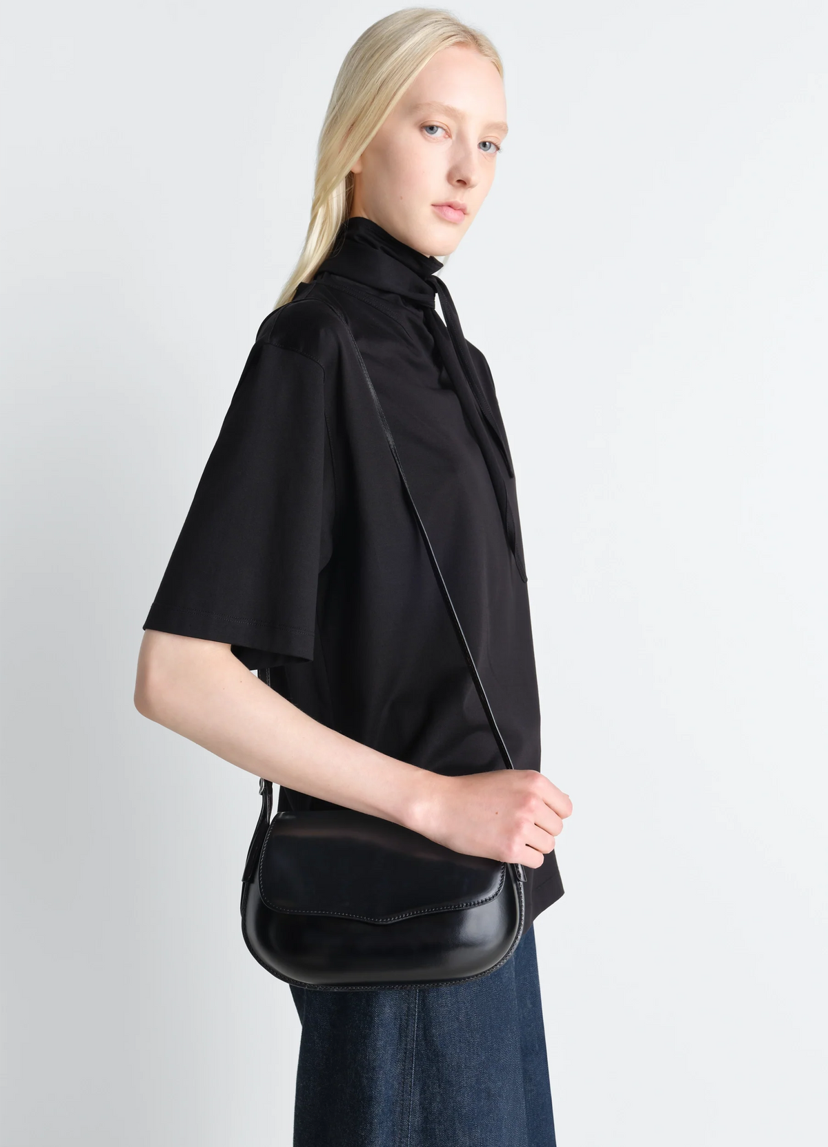 SAC BANANE EN CUIR DE VACHETTE PATINÉ