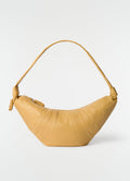GRAND SAC CROISSANT EN CUIR DE CHÈVRE