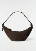 GRAND SAC CROISSANT EN CUIR NUBUCK D'ALPAGA