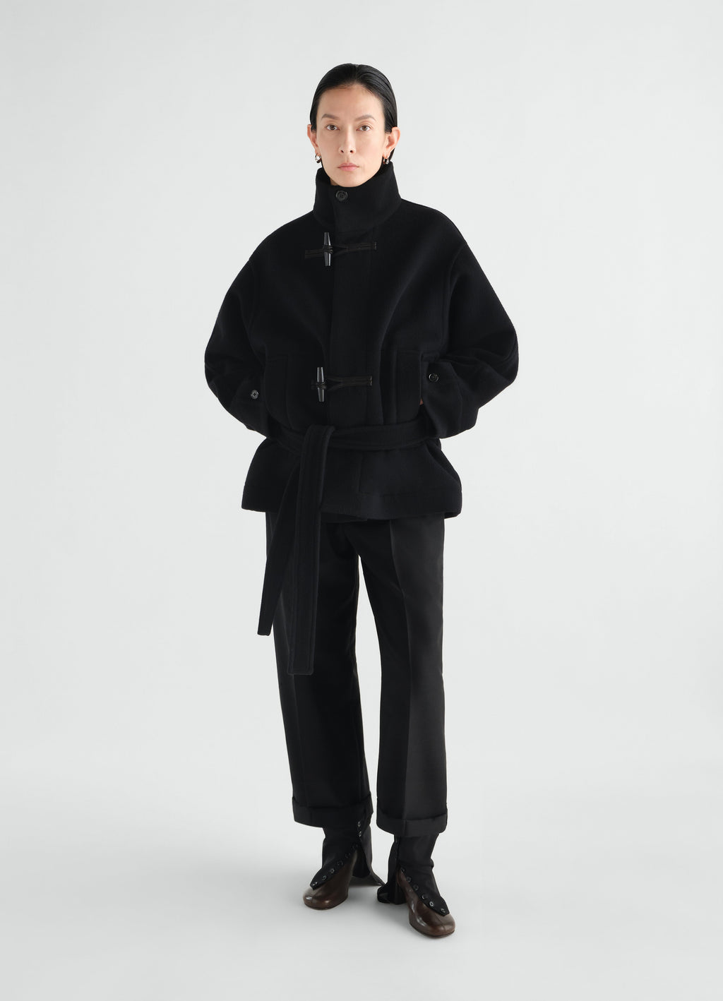 SHORT DUFFLE COAT IN DOUBLE WOOL