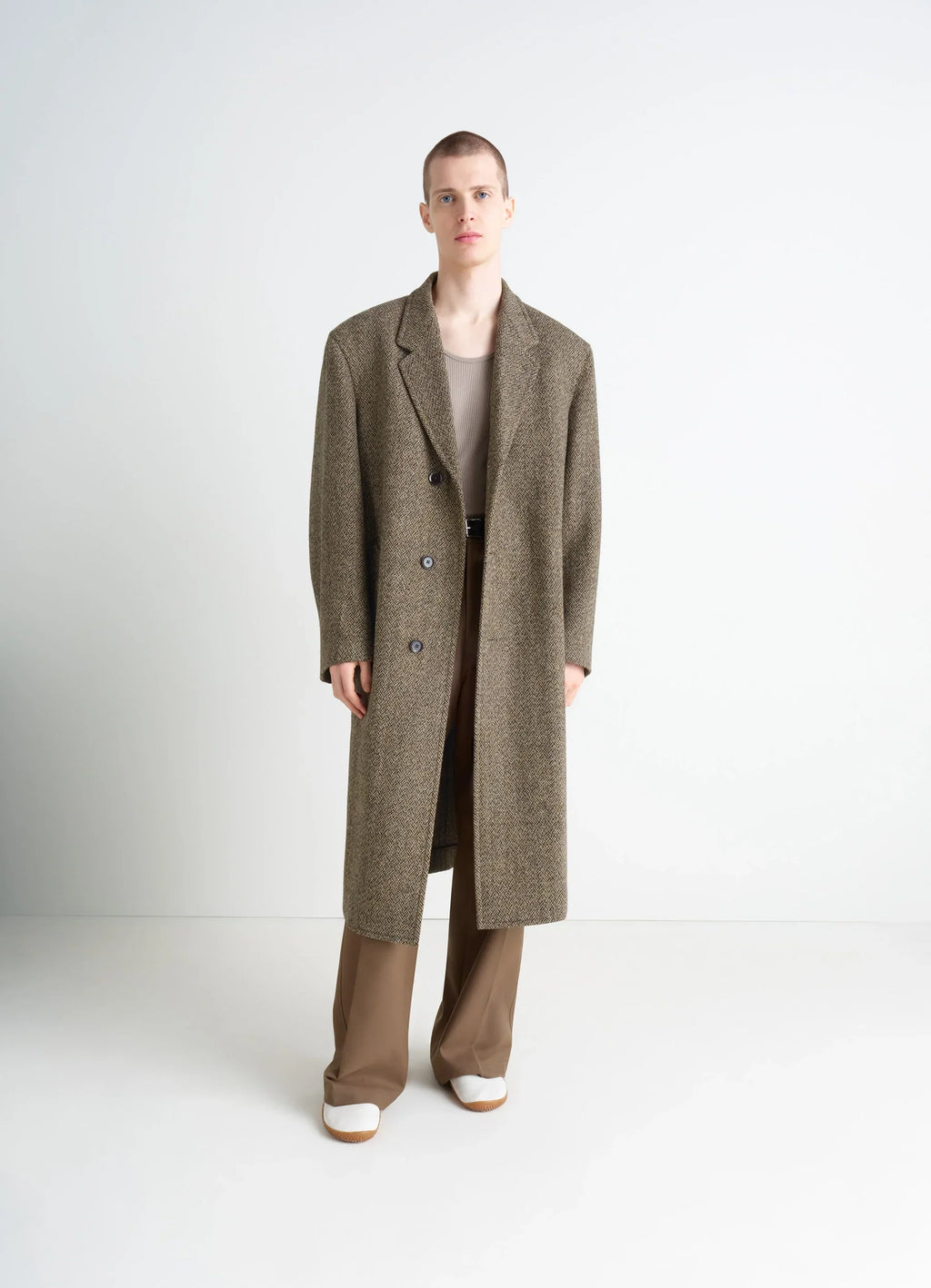 MANTEAU CHESTERFIELD EN TWEED HARRIS À MOTIF CHEVRON