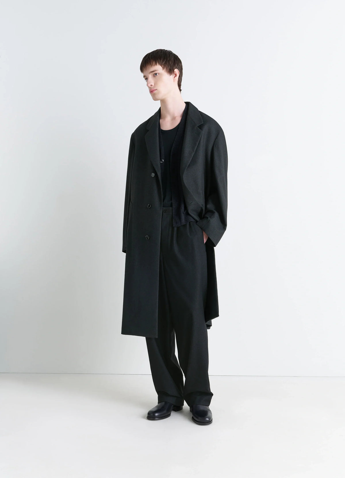 SOFT CHESTERFIELD COAT IN SOFT CASHMERE