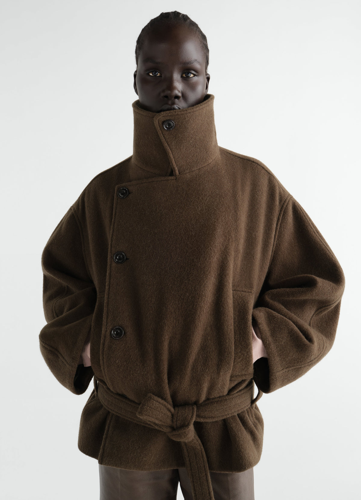 MANTEAU COURT CACHE-CŒUR EN LAINE ET ALPAGA FEUTRÉS