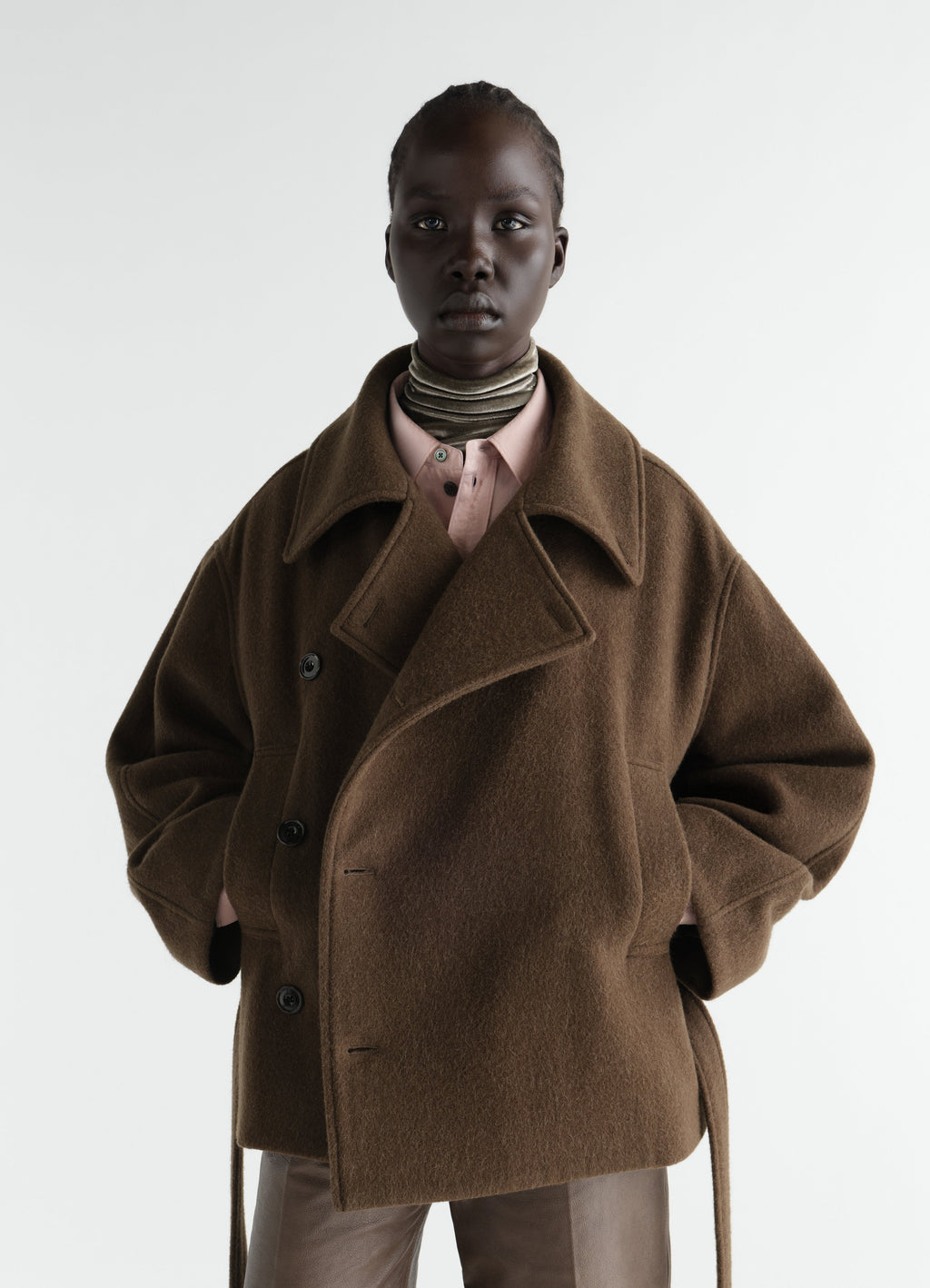 MANTEAU COURT CACHE-CŒUR EN LAINE ET ALPAGA FEUTRÉS