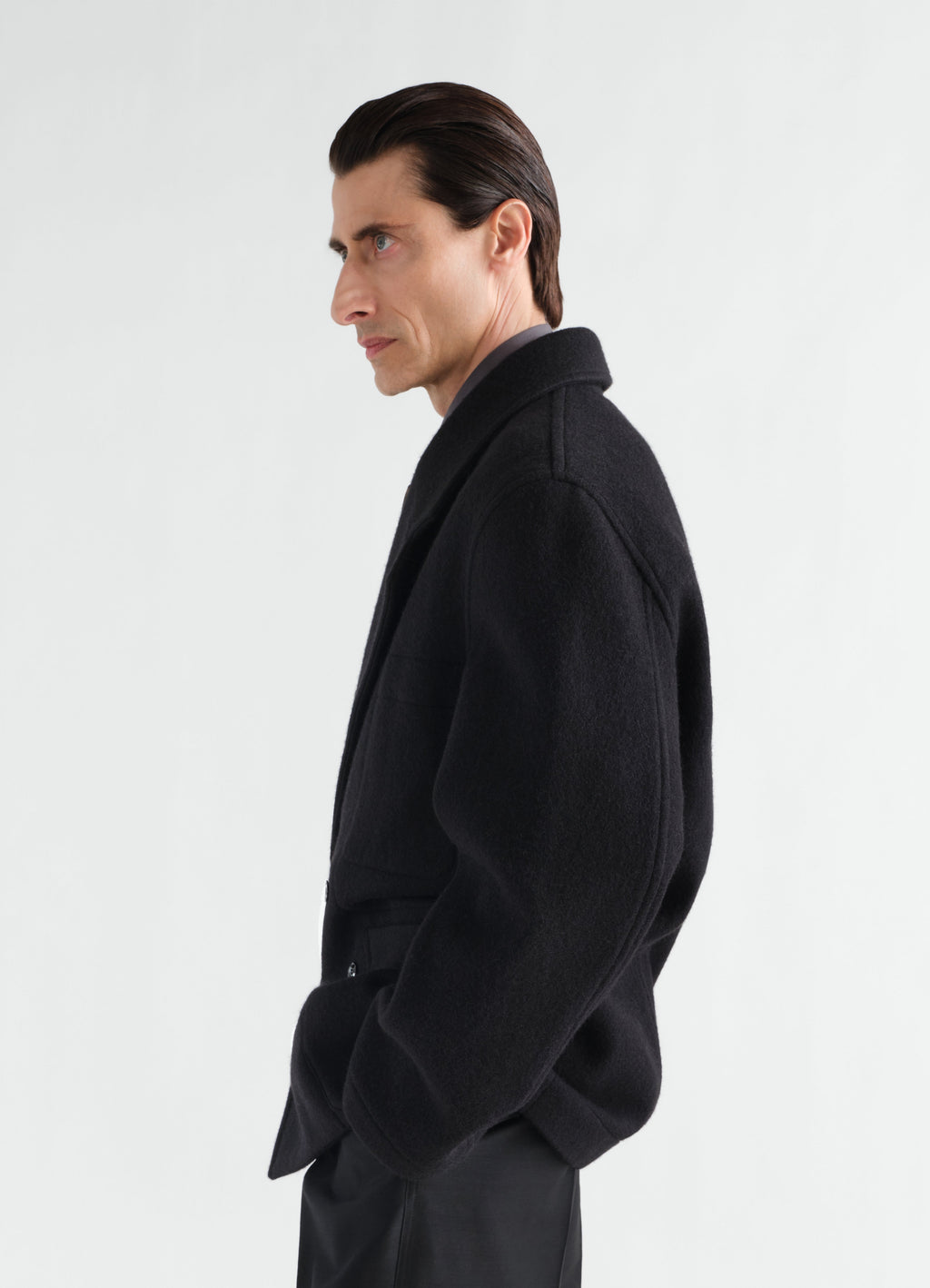 SHORT DOUBLE-BREASTED COAT IN FELTED WOOL ALPACA