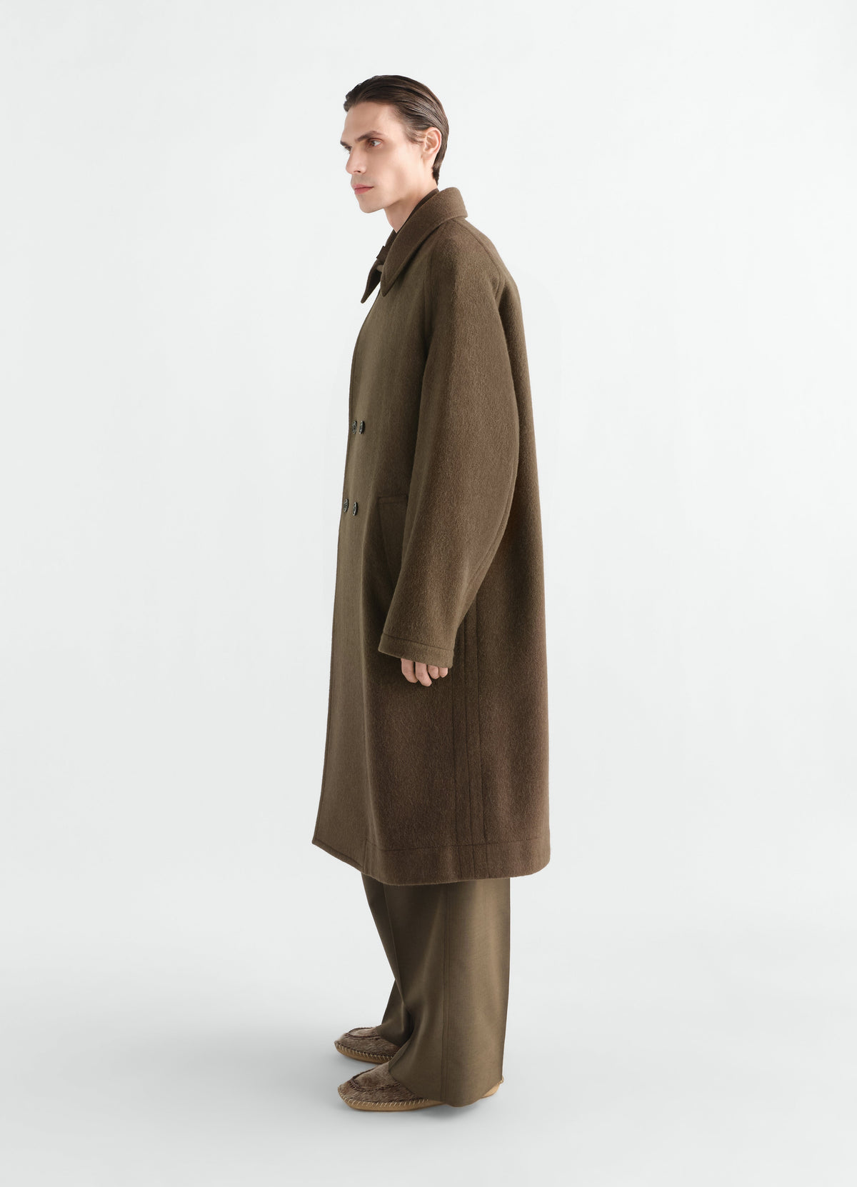 MANTEAU CROISÉ SOUPLE EN LAINE ET ALPAGA FEUTRÉS