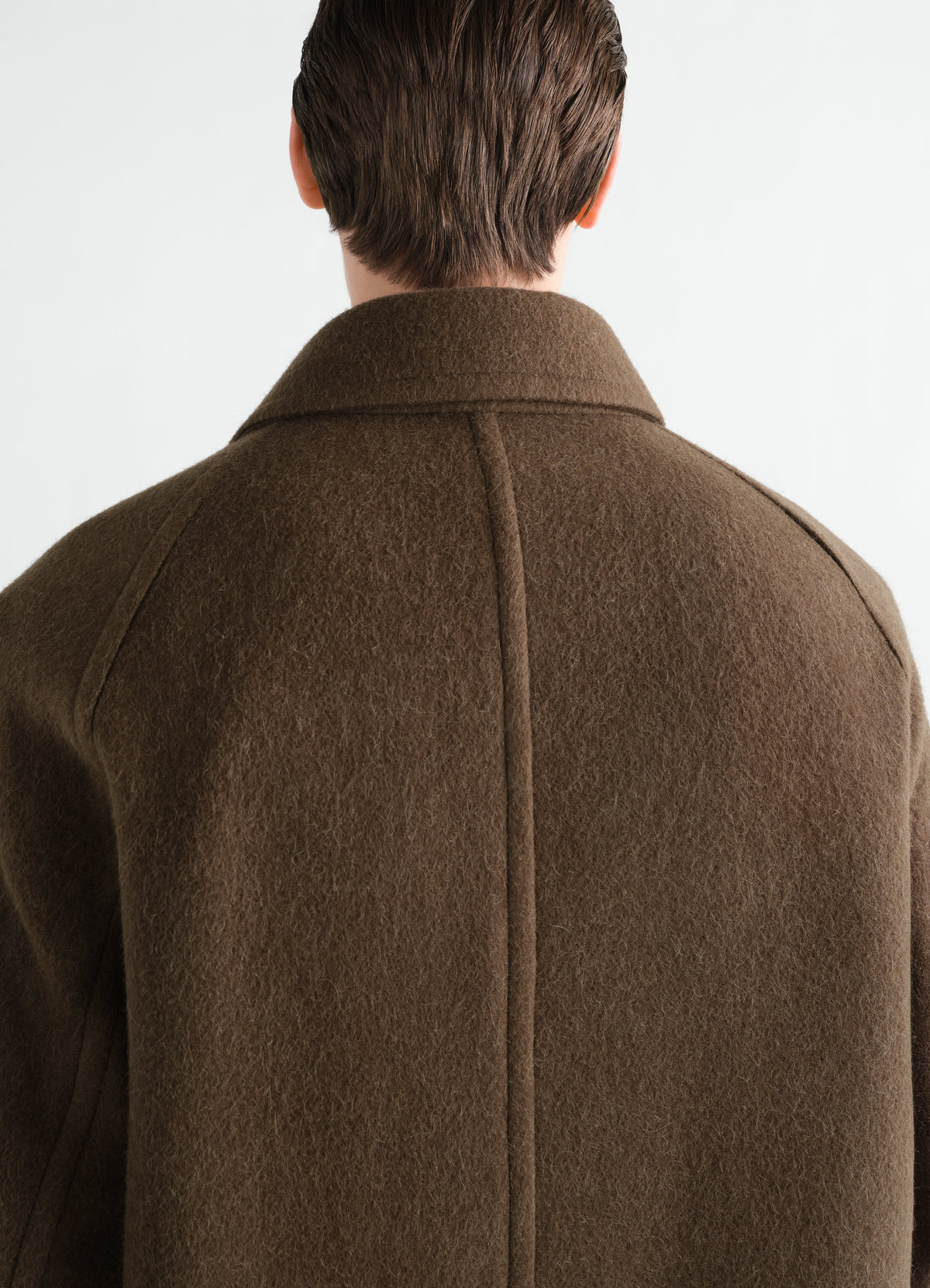 MANTEAU CROISÉ SOUPLE EN LAINE ET ALPAGA FEUTRÉS