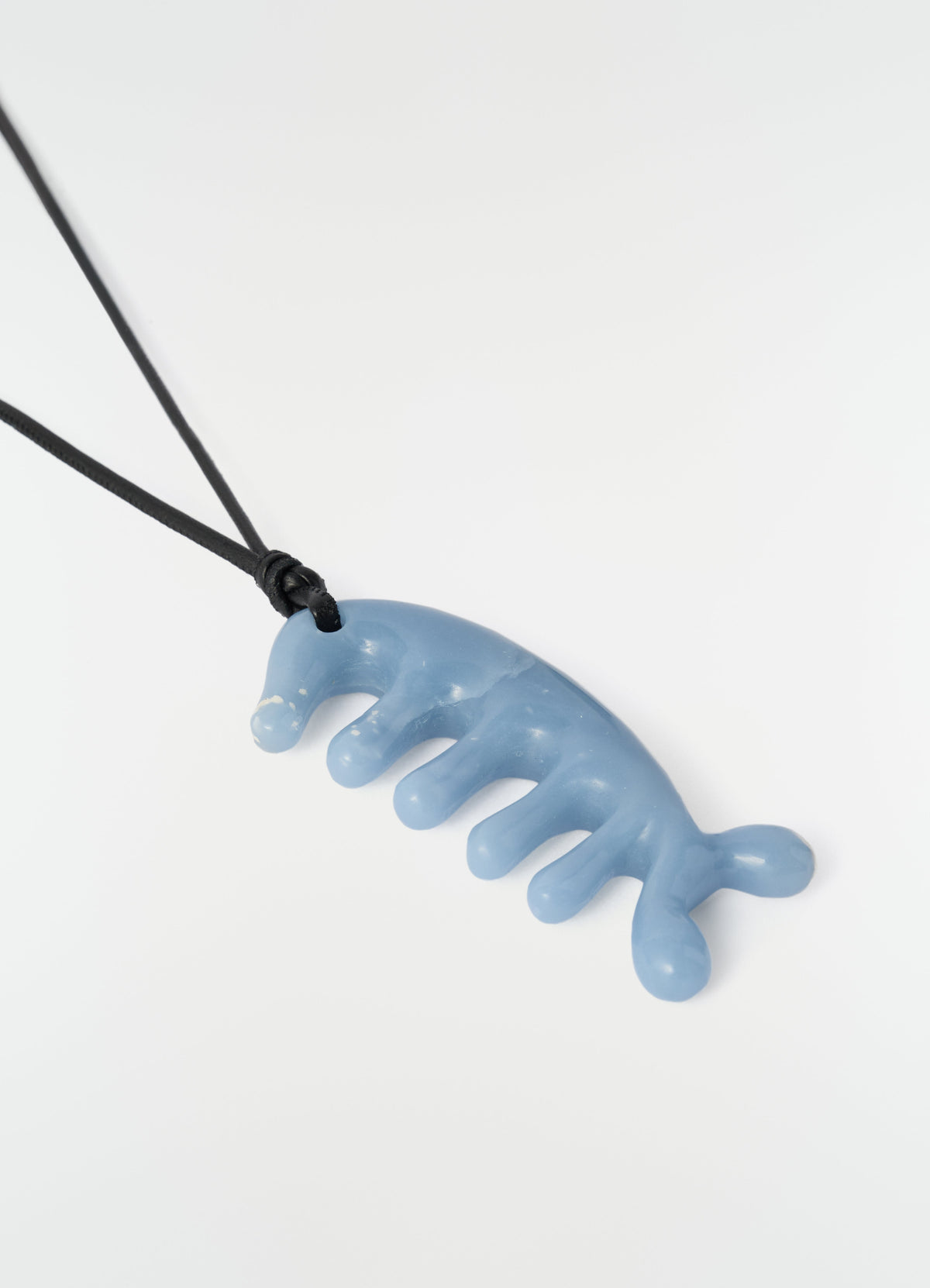 COLLIER GUA SHA BELUGA EN PIERRE ANGÉLITE