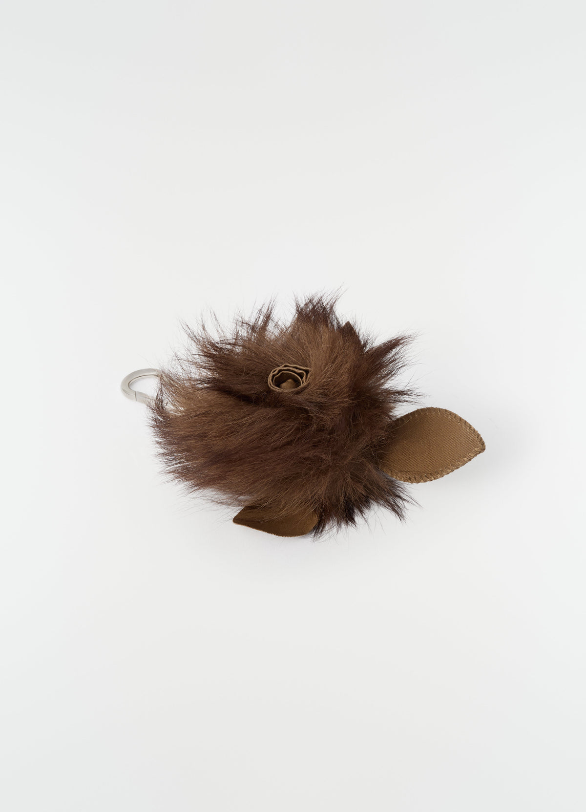 CHARM DE SAC FUZZY ROSE EN AGNEAU MOUTONNÉ