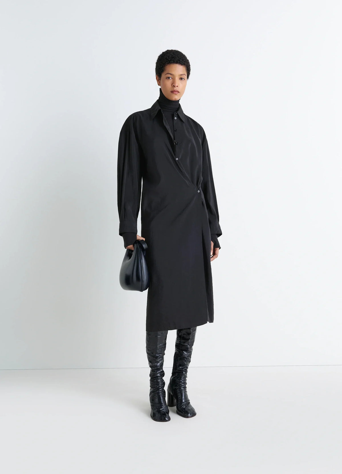 STRAIGHT COLLAR TWISTED DRESS IN DRY SILK