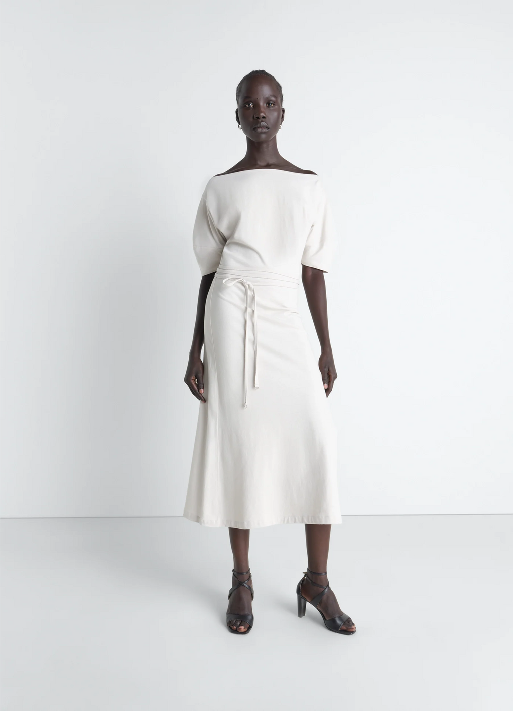 ROBE ÉPAULES DÉCOUVERTES EN JERSEY DE COTON ET LIN ÉPAIS