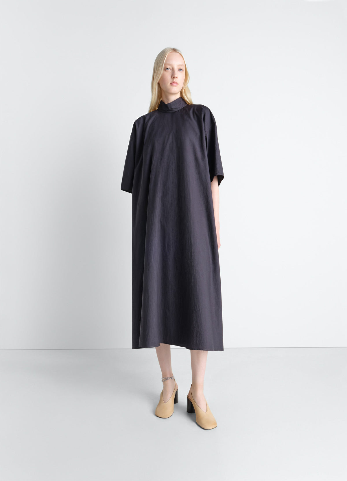 REVERSIBLE TUBE DRESS IN WASHED COTTON SILK