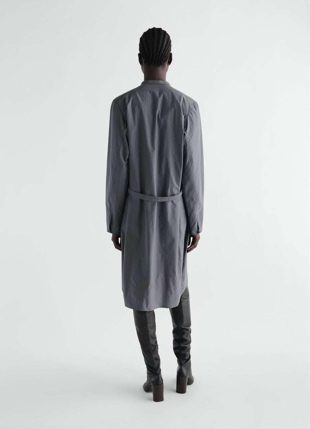 ROBE VAREUSE EN SOIE ET COTON LAVÉ