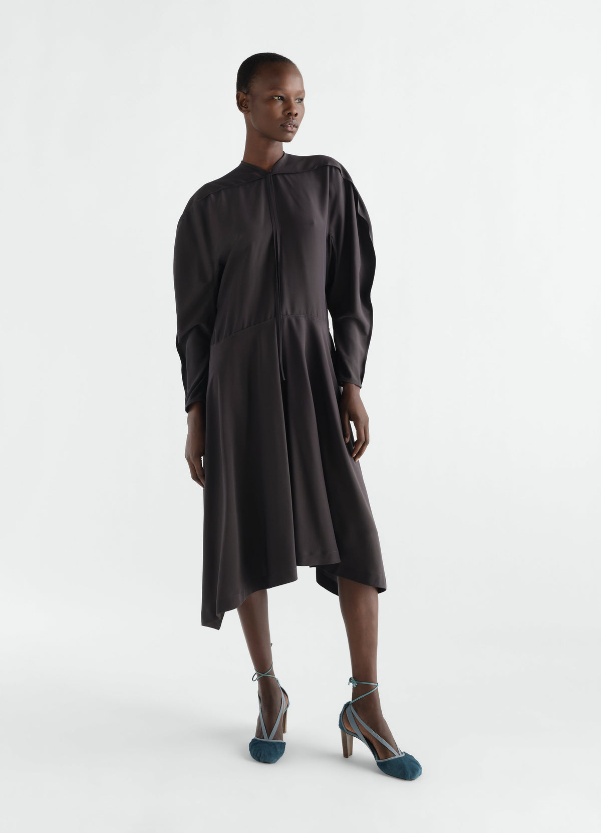 MIDI DRESS IN SILK VISCOSE TOILE