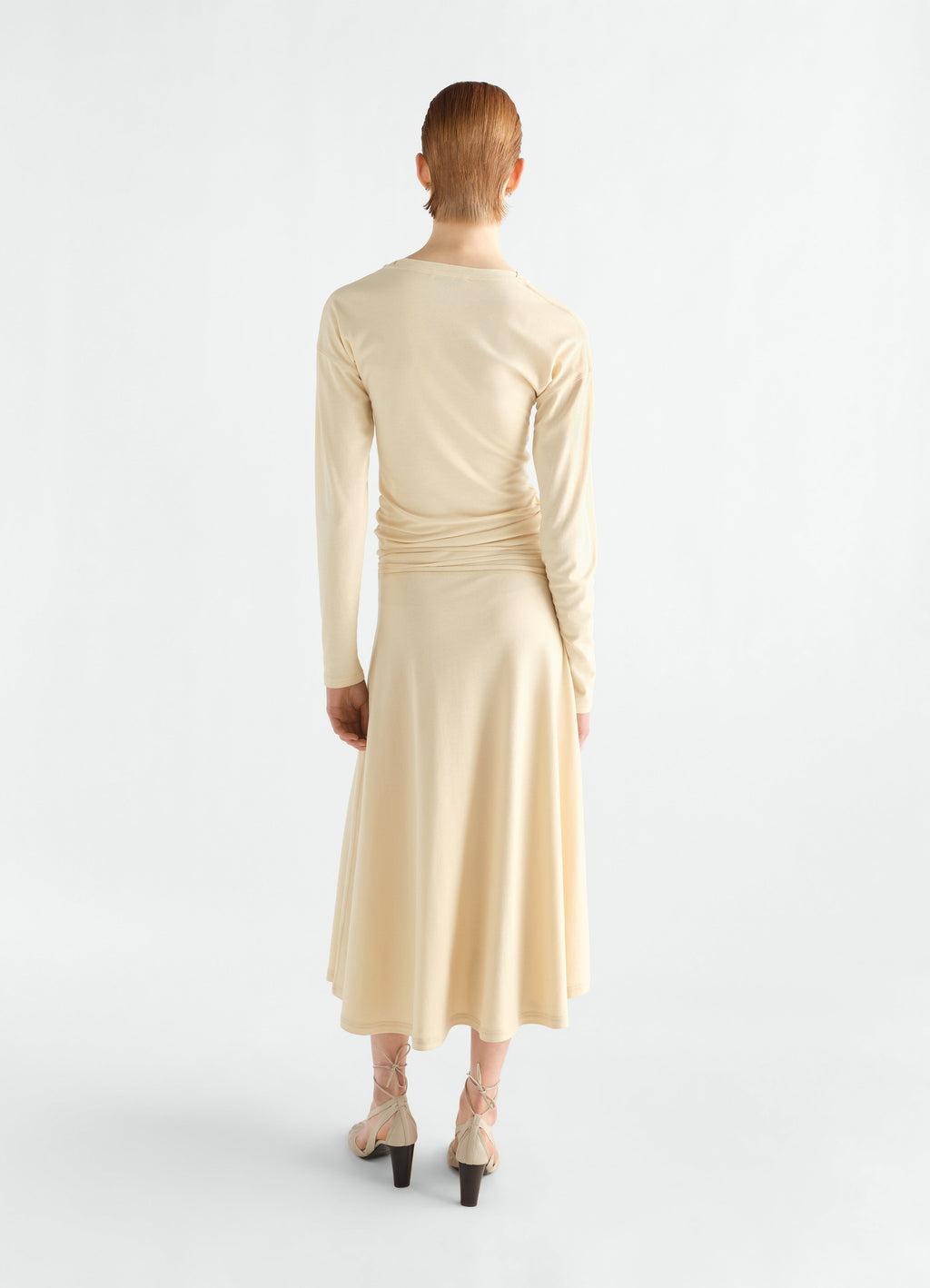 ROBE FLUIDE À MANCHES LONGUES EN JERSEY CRÊPE SOYEUX