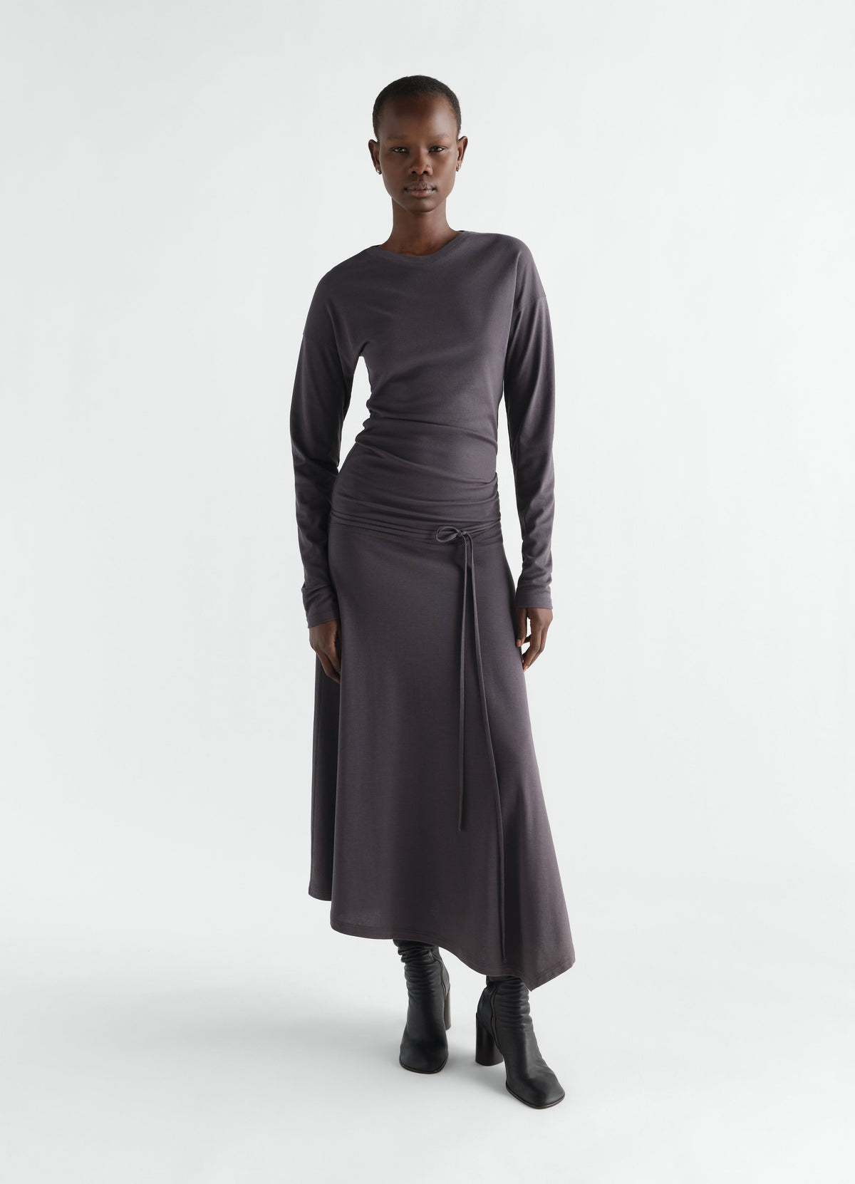LONG SLEEVE FLUID DRESS IN SILKY CREPE JERSEY