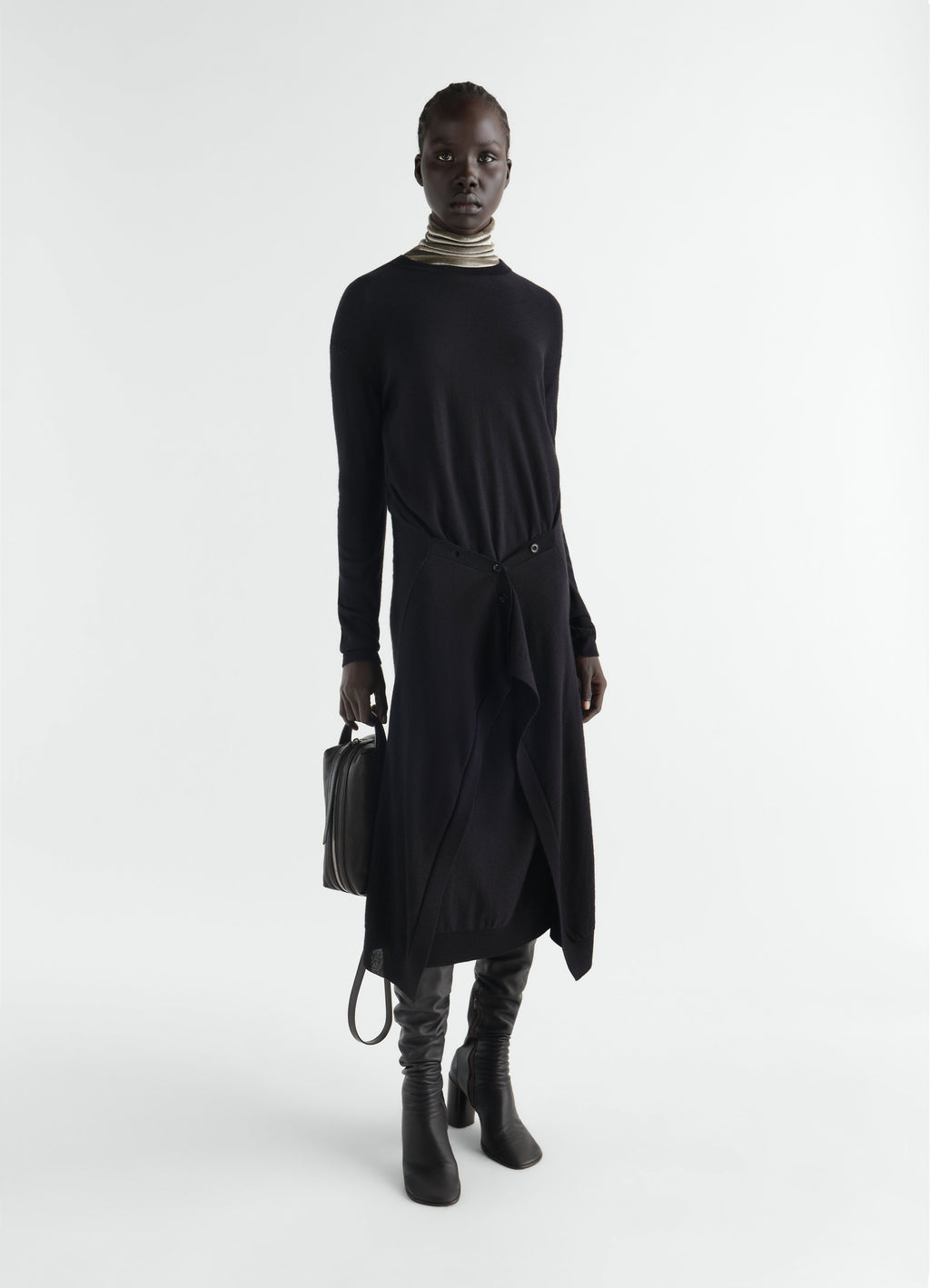 BUTTONED DRESS IN MERINO BLEND