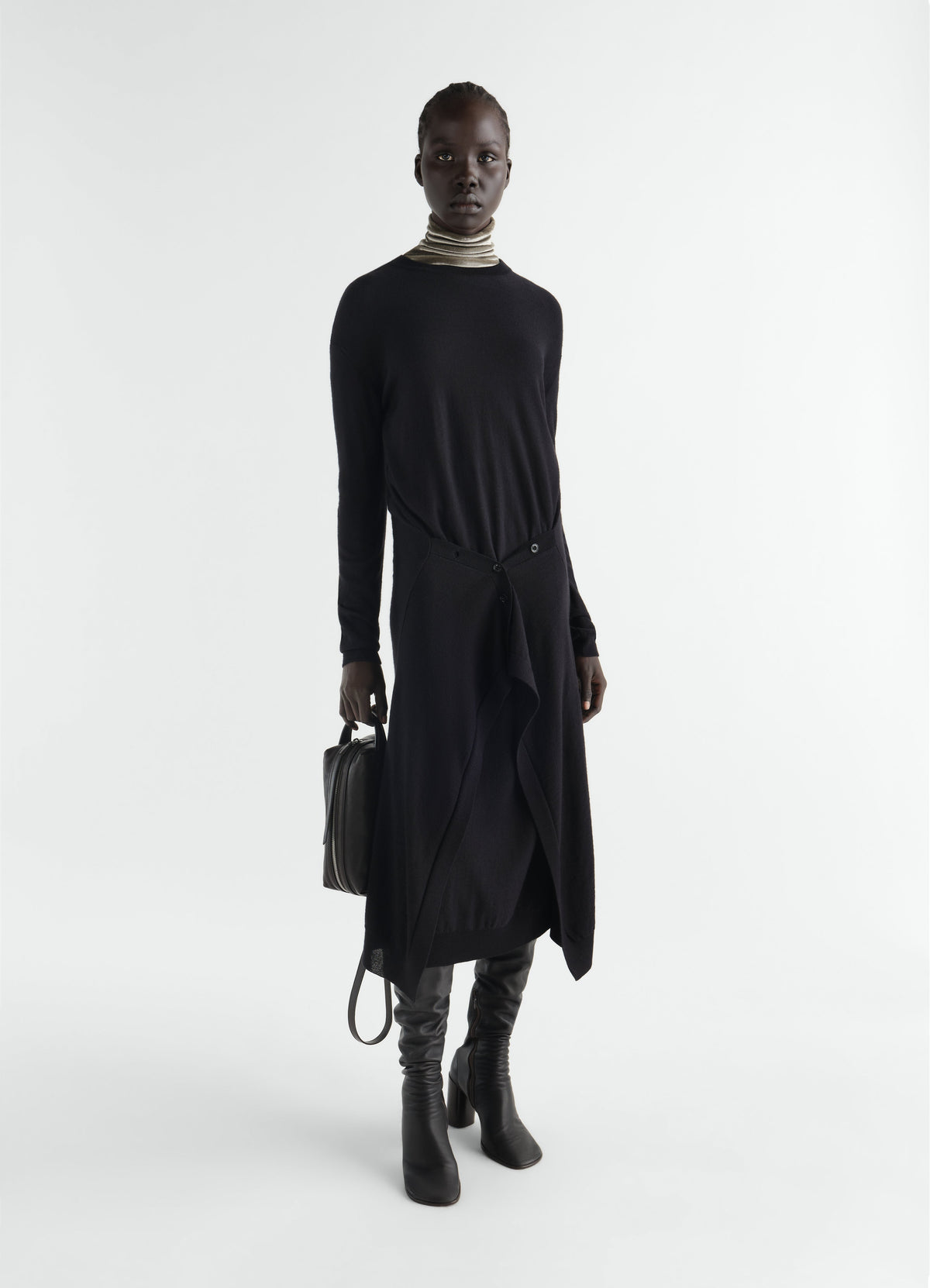 BUTTONED DRESS IN MERINO BLEND