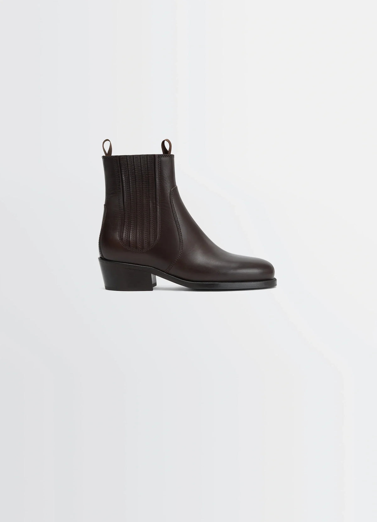 CHELSEA BOOTS IN VEGETABLE LEATHER